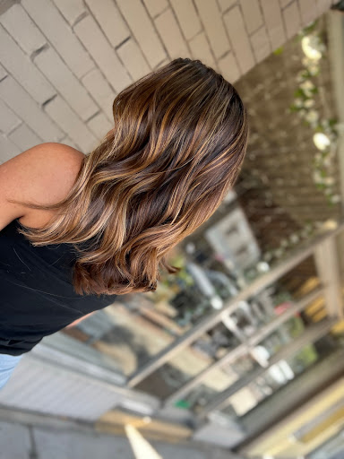 Beauty Salon «Ambiance Salon», reviews and photos, 118 E Tarpon Ave # 1, Tarpon Springs, FL 34689, USA