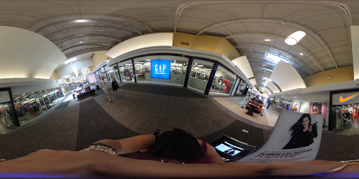 Clothing Store «Nike Factory Store», reviews and photos, 167 Opry Mills Dr, Nashville, TN 37214, USA