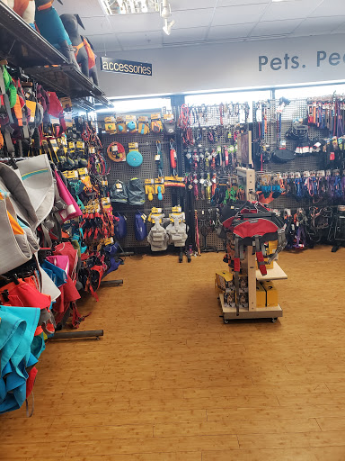 Pet Supply Store «Only Natural Pet - Boulder Flagship Store», reviews and photos, 2100 28th St #1C, Boulder, CO 80301, USA
