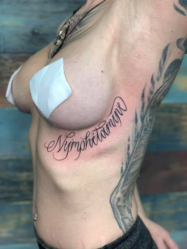 Tattoo Shop «St Louis Ink Tattoo Studio», reviews and photos, 11629 W Florissant Ave, Florissant, MO 63033, USA