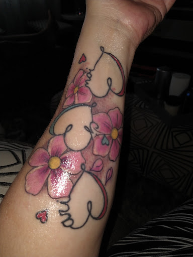 Explore country tattoo ideas for guys, creative tattoo ideas in Kissimmee, available at Ol Skool Tattoos Studio