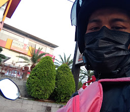 Rocket Chicken Godean photo