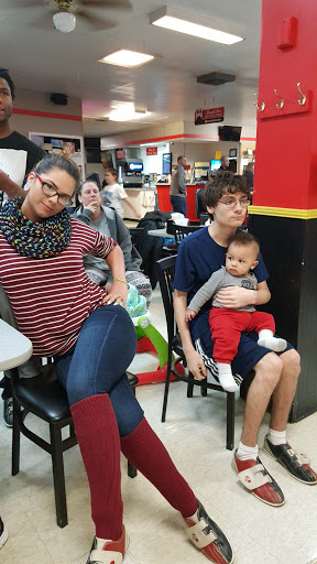 Bowling Alley «Bowl Haven Lanes», reviews and photos, 3003 Washington Ave, Alton, IL 62002, USA