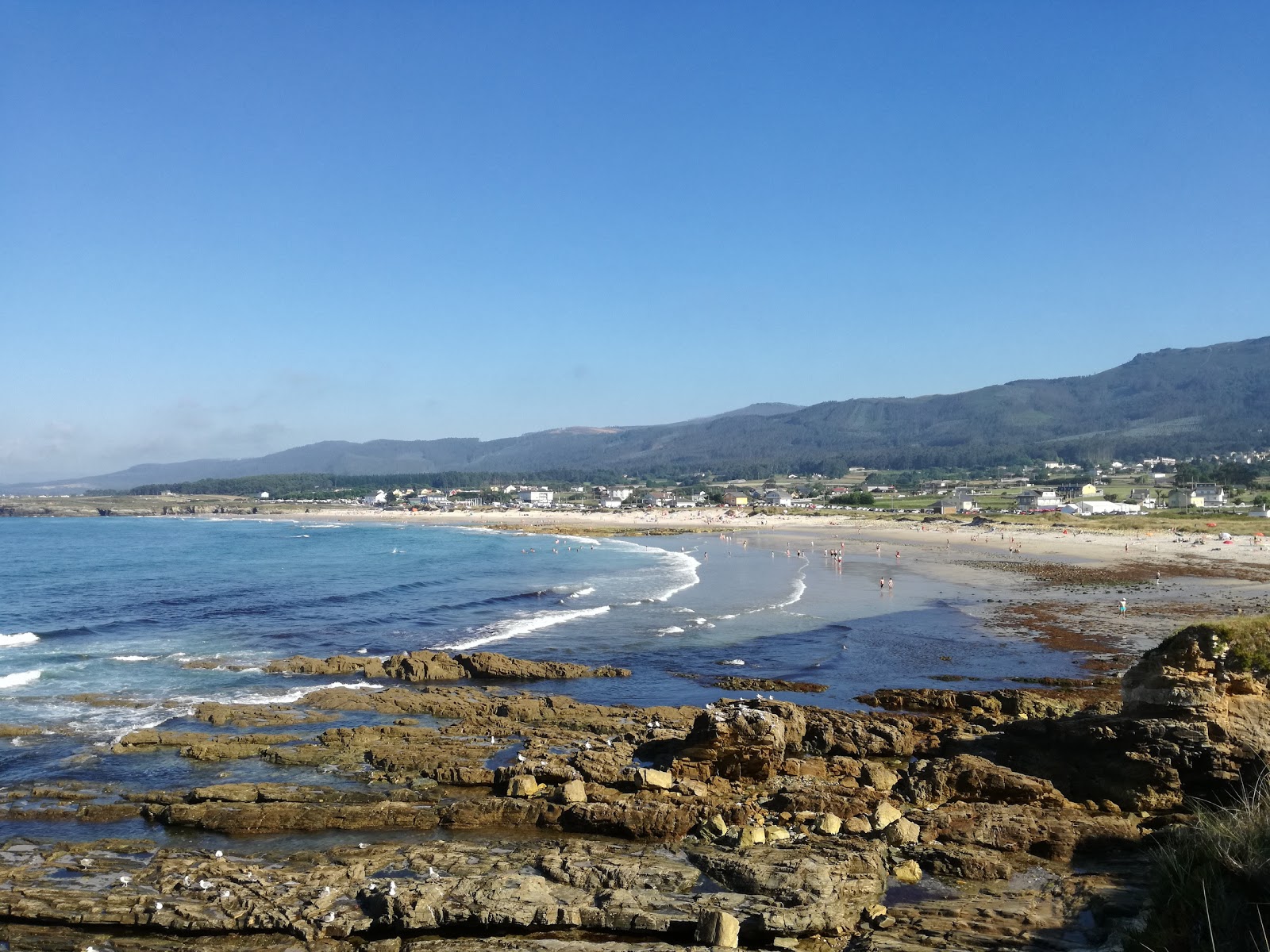 Photo of Praia de Arealonga with partly clean level of cleanliness