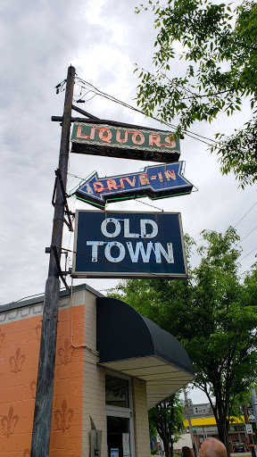 Liquor Store «Old Town Liquors», reviews and photos, 1529 Bardstown Rd, Louisville, KY 40205, USA