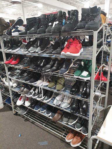 Clothing Store «Burlington Coat Factory», reviews and photos, 6200 Greenbelt Rd, Greenbelt, MD 20770, USA