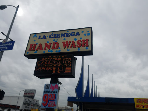 Car Wash «La Cienega Car Wash & Oil Change», reviews and photos, 1907 S La Cienega Blvd, Los Angeles, CA 90034, USA