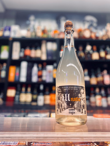 Liquor Store «Yauco Liquor Store», reviews and photos, 2744 W Division St, Chicago, IL 60622, USA