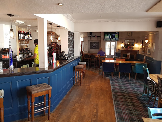 Comments and reviews of Estcourt Tavern