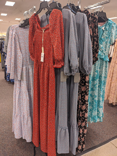 Department Store «Nordstrom Rack Liberty Tree Mall», reviews and photos, 50 Independence Way, Danvers, MA 01923, USA