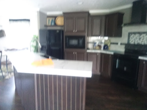 Mobile Home Dealer «Dinkins Home Center», reviews and photos, 122 E James Campbell Blvd, Columbia, TN 38401, USA