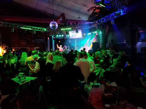 Wedding Venue «The Cove - Seafood & Banquets», reviews and photos, 4701 Transit Rd, Depew, NY 14043, USA