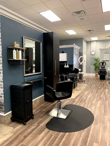 Beauty Salon «B-dazzled hair and nail salon», reviews and photos, 2226 FL-60, Valrico, FL 33594, USA