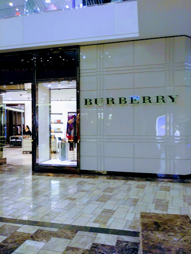 Clothing Store «Burberry», reviews and photos, 1151 Galleria Blvd, Roseville, CA 95678, USA
