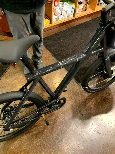 Bicycle Store «Bike Gallery - Beaverton», reviews and photos, 12345 SW Canyon Rd, Beaverton, OR 97005, USA