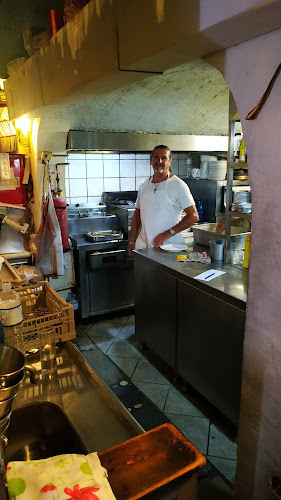 Νυχθημερόν - Εστιατόριο