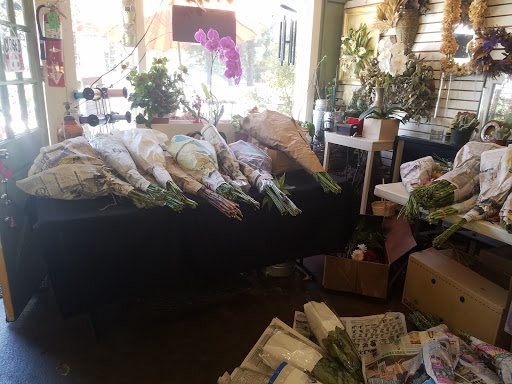 Florist «L V Flowers», reviews and photos, 8295 Old Redwood Hwy, Cotati, CA 94931, USA