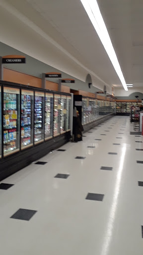 Supermarket «King Kullen», reviews and photos, 2305 Jericho Turnpike, Garden City Park, NY 11040, USA