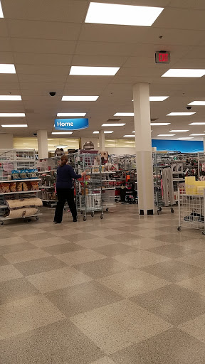 Clothing Store «Ross Dress for Less», reviews and photos, 239 Golf mill Center, Niles, IL 60714, USA