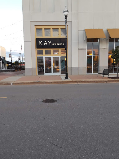 Jewelry Store «Kay Jewelers», reviews and photos, 5466 W Saginaw Hwy, Lansing, MI 48917, USA