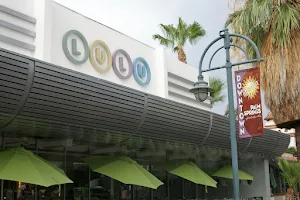 Lulu California Bistro image