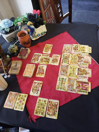 Book Store «Edge of the Circle Books», reviews and photos, 1307 NE 45th St, Seattle, WA 98105, USA