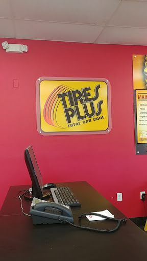 Tire Shop «Tires Plus», reviews and photos, 2601 E Gulf to Lake Hwy, Inverness, FL 34450, USA