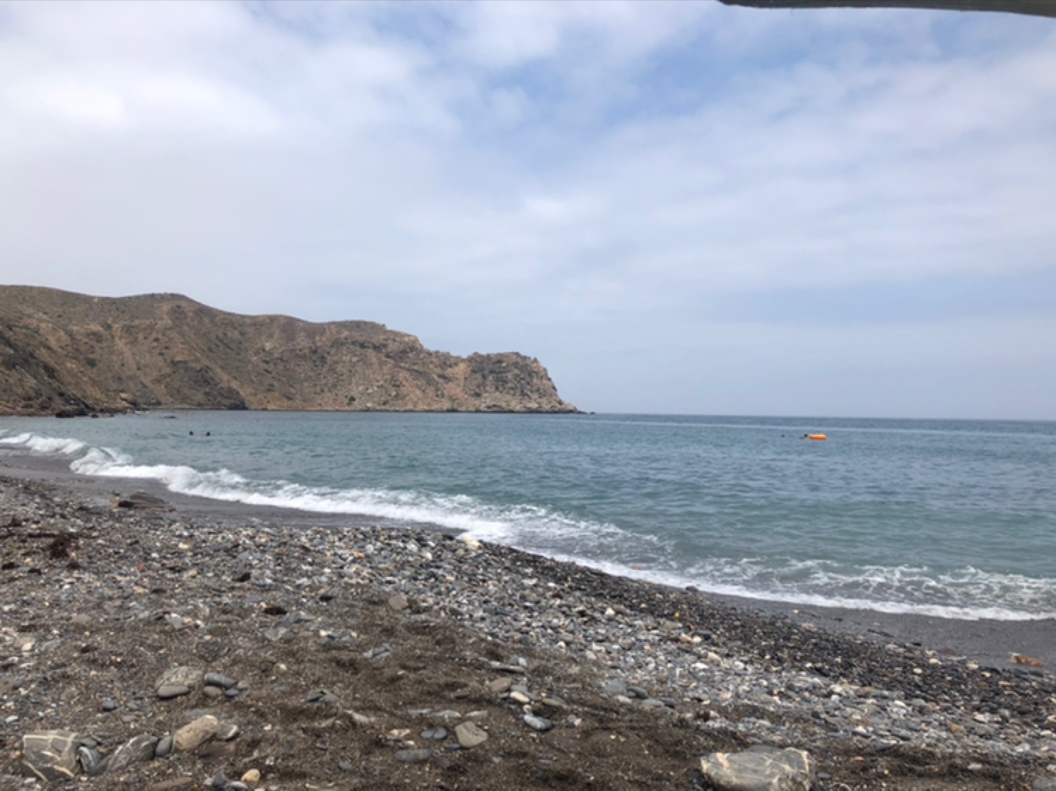 Foto di Boumehdi beach con una superficie del acqua cristallina