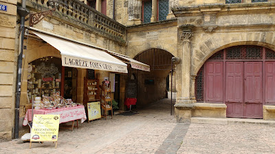 Boutique Lagreze Foie Gras à Sarlat-la-Canéda