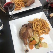 Confit de canard du Restaurant La Côte Braisée à Saint-Émilion - n°6