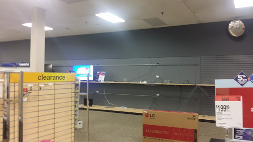 Shopping Mall «Burlington Center Mall», reviews and photos, 2501 Mt Holly Rd, Burlington, NJ 08016, USA