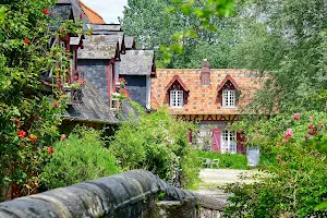 Le Moulin Fleuri image