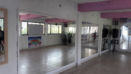 Centro de Capacitación Gym Gin - Oaxaca 90, Sta Maria Tulpetlac, 55400 Ecatepec de Morelos, Méx., Mexico