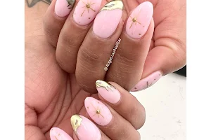 AngeLuxe Nail Bar image