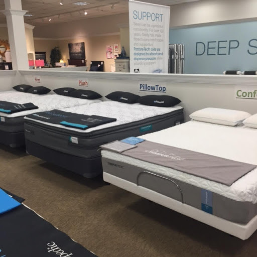 Furniture Store «Havertys Furniture», reviews and photos, 2297 Main St E, Snellville, GA 30078, USA