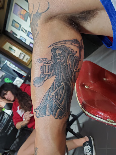 Tattoo Shop «Chronic Tattoo», reviews and photos, 1253 Garnet Ave, San Diego, CA 92109, USA