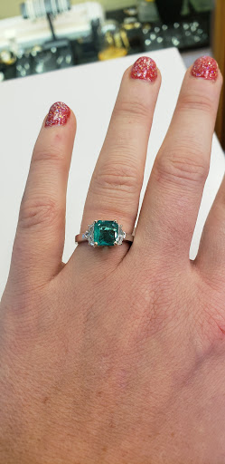 Jeweler «Kimberlys Diamond Corner», reviews and photos, 1 N Liberty St, Powell, OH 43065, USA