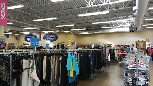 Thrift Store «Goodwill Store & Donation Center», reviews and photos, 543 North Ave, Glendale Heights, IL 60139, USA