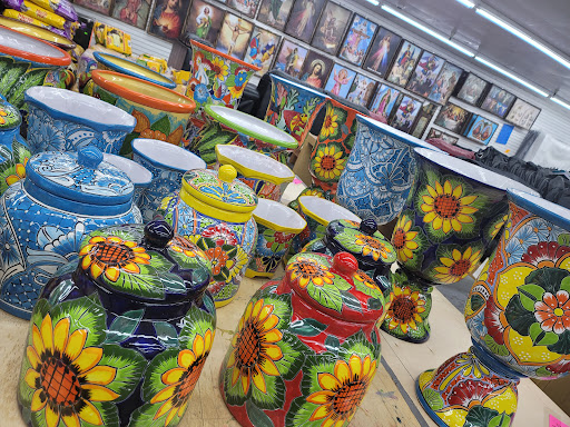 Thrift Store «Thrift & Dollar Mart», reviews and photos, 1915 E Park Row Dr, Arlington, TX 76010, USA