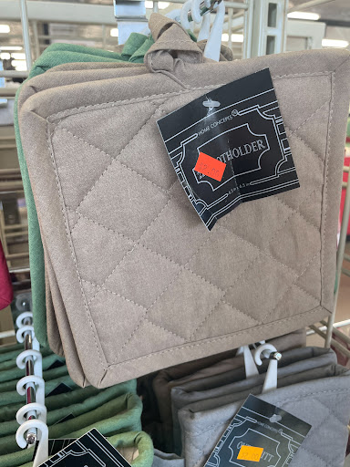 Home Goods Store «Salvation Army Family Store», reviews and photos