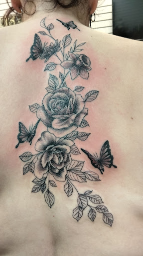 Explore hockey tattoo ideas, creative tattoo ideas in Thorndale, available at SmokeCity & tattoos New Owners CBD Delta8s an THCs former Voodoo tattoo