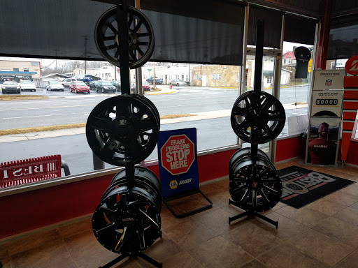 Tire Shop «Best One Tire & Auto Care of Crossville», reviews and photos, 227 N Main St, Crossville, TN 38555, USA