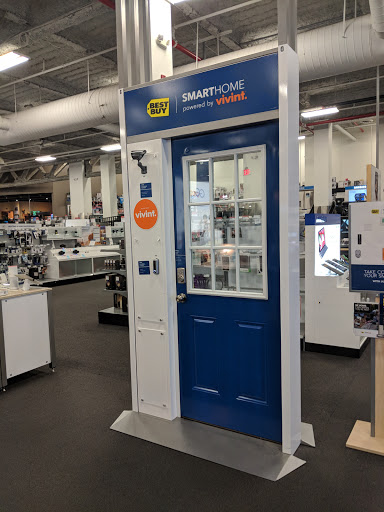 Electronics Store «Best Buy», reviews and photos, 1240 Palisades Center Dr, West Nyack, NY 10994, USA