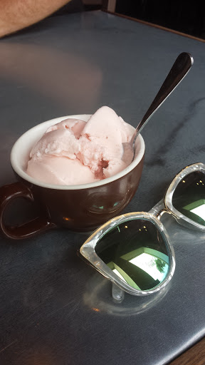 Chocolate Shop «Chocolate Holler», reviews and photos, 400 Old Vine St Suite 104, Lexington, KY 40507, USA