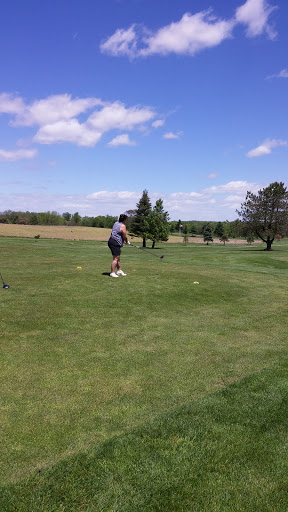 Golf Course «Flatbush Golf Course», reviews and photos, 940 Littlestown Rd, Littlestown, PA 17340, USA