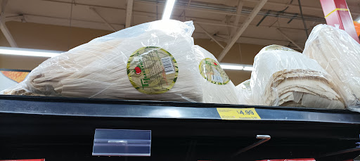 Grocery Store «Grocery Outlet Bargain Market», reviews and photos, 9026 E Valley Blvd, Rosemead, CA 91770, USA