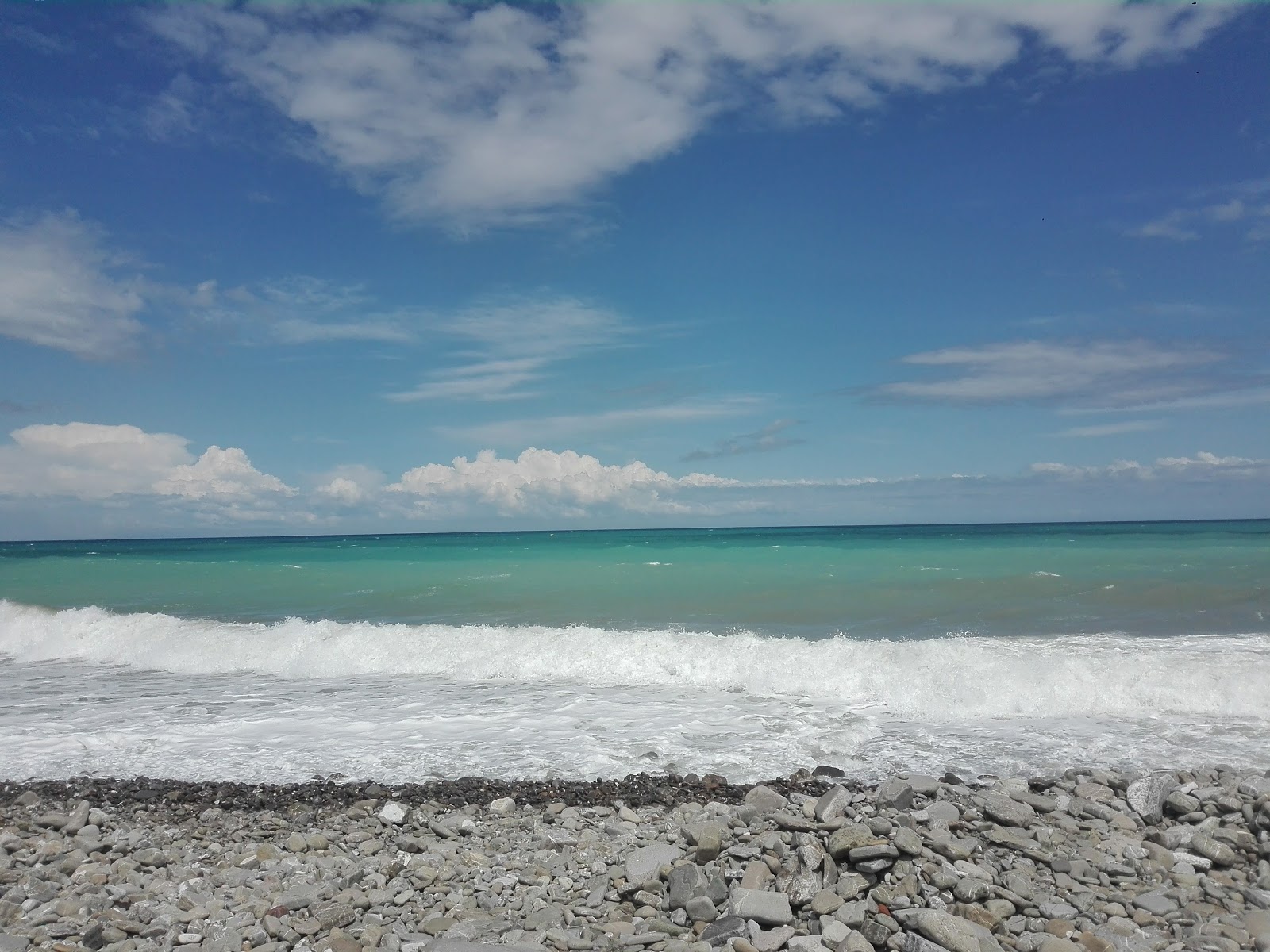 Foto de Borgata Marina beach - lugar popular entre os apreciadores de relaxamento