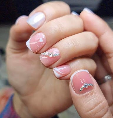 ONGLES D’ANGEL à Idron