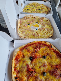 Plats et boissons du Pizzeria Di Lorenzo Pizza à Saint-Chaptes - n°4