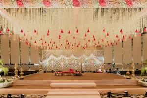 MAD WORLD INDIA Luxury Destination Wedding Planner in Ahmedabad image